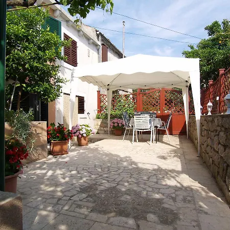 Teo * וולי לוסיניי